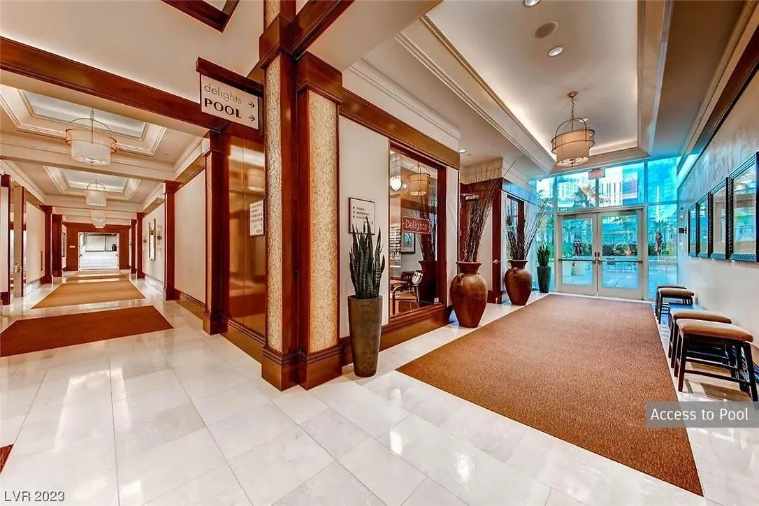 Beautiful Strip View Studio W Balcony 02807 Las Vegas